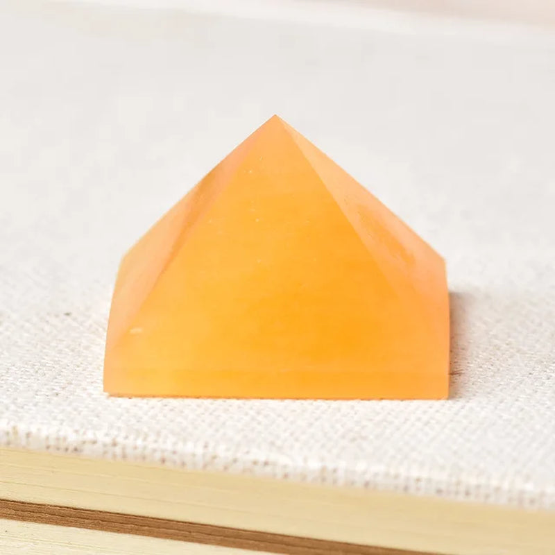Natural Fluorite Crystal Pyramid Quartz Healing Stone Chakra Reiki Crystal Tiger Eye Point Home Decor Crafts of Gem Stone 1PC